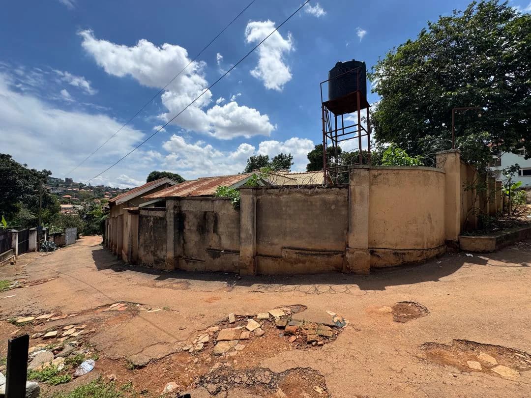Private Mailo Land for sale in Bunga - image 1