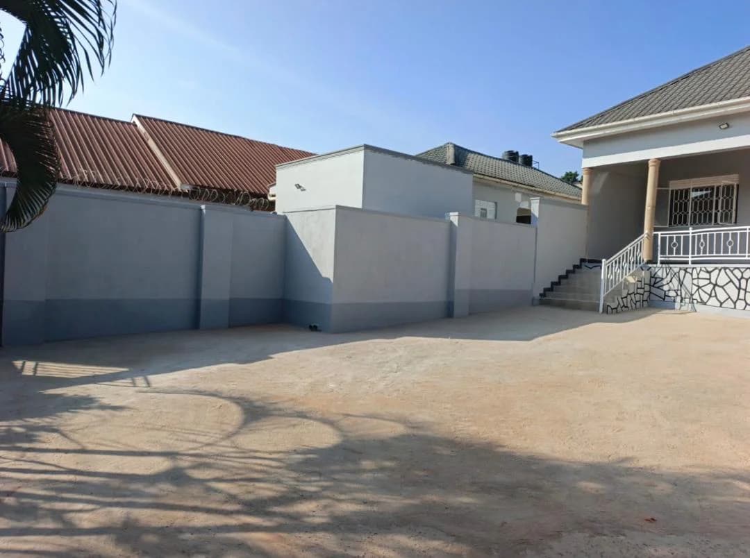 A 3 bedrooms house in Konge for sale - image 1